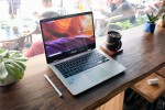 Laptop ASUS ZenBook Flip 14 UX461